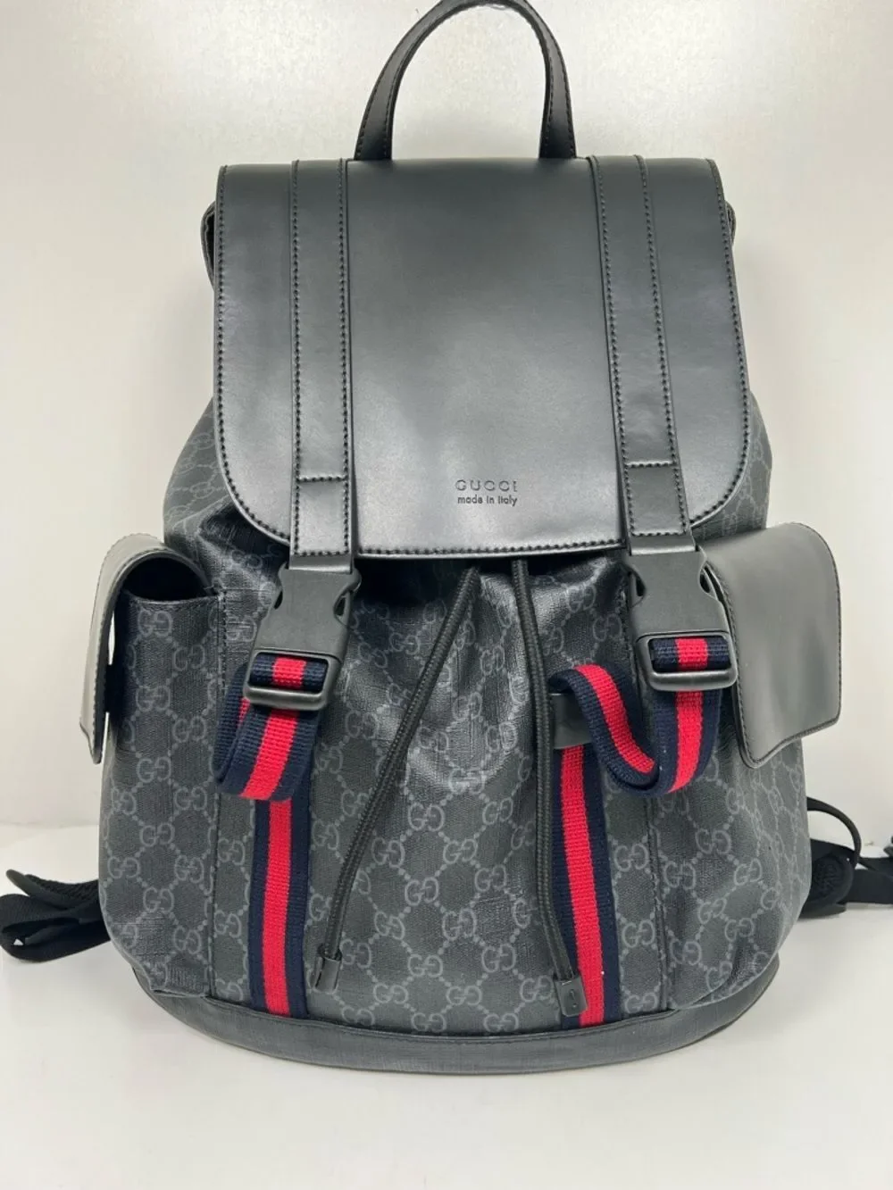 Gucci GG Supreme Men's Canvas Backpack in Black